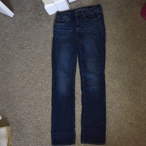 American Eagle dark blue jeans and very new!!!